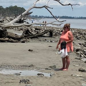 Meet your Posher, Leanne